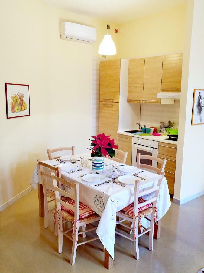 Brezzolina Apartment With Parking Bitonto Esterno foto